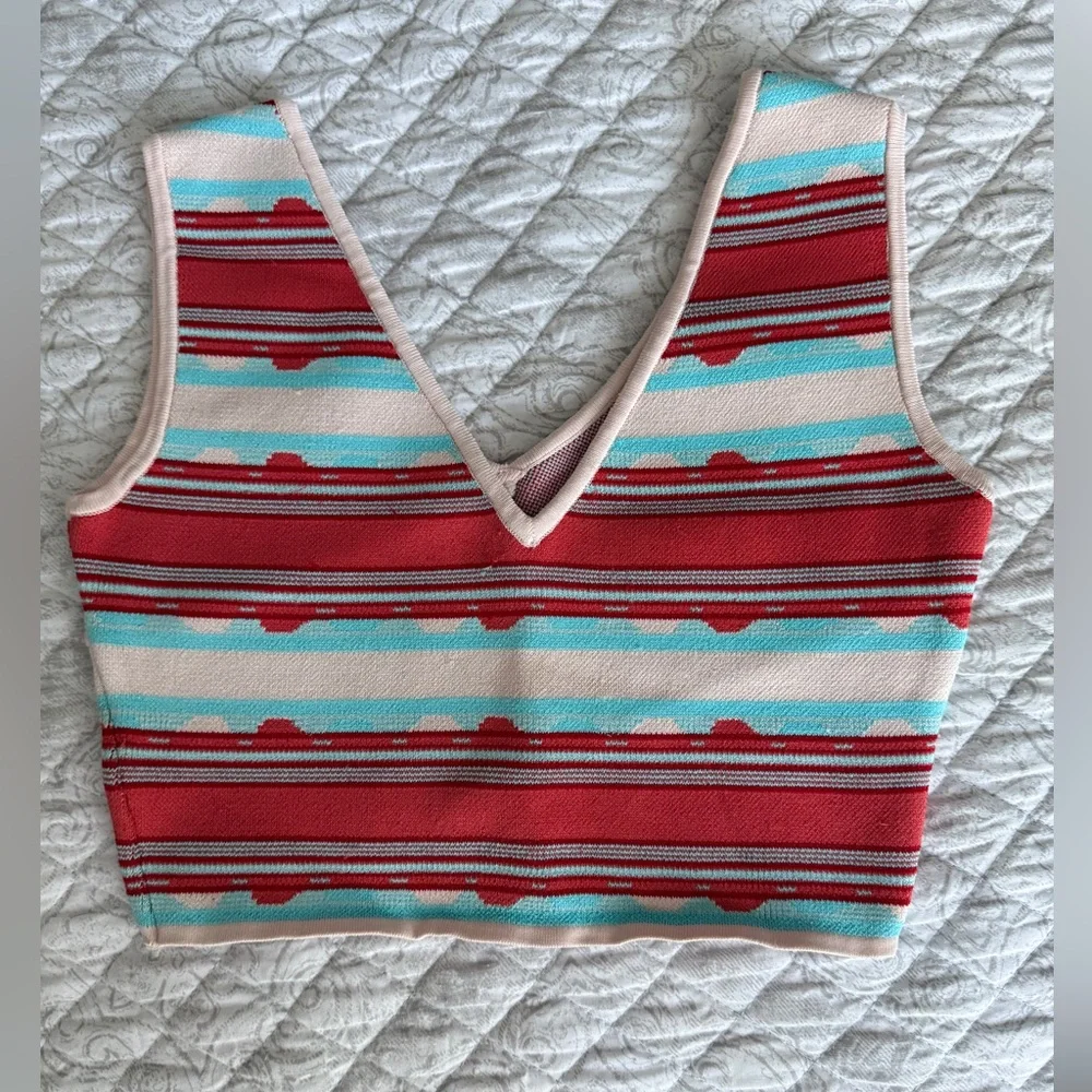 BCBGMaxAzria Crop Top